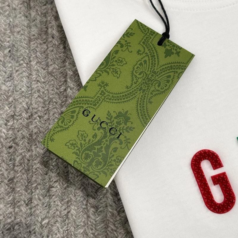 Gucci T-Shirts Modern 126672