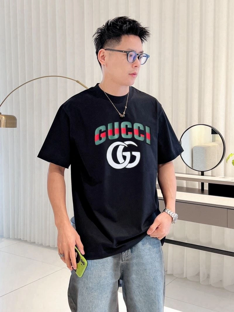 Gucci T-Shirts FashionForward 126679