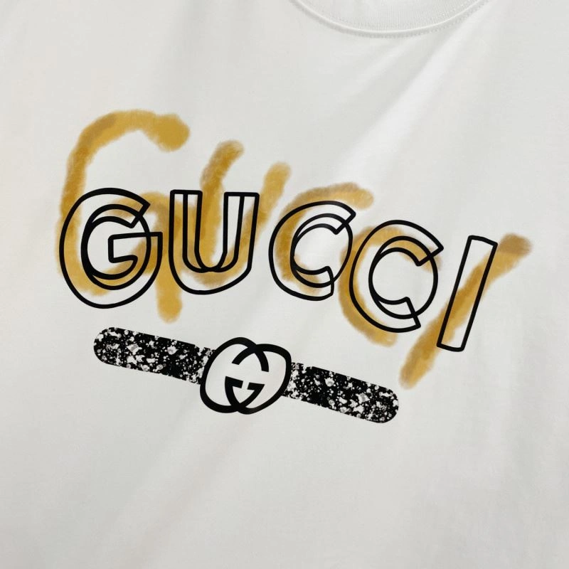 Lightweight Gucci T-Shirts 126674