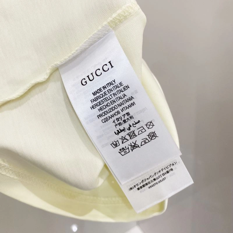 Gucci T-Shirts Practical 126683