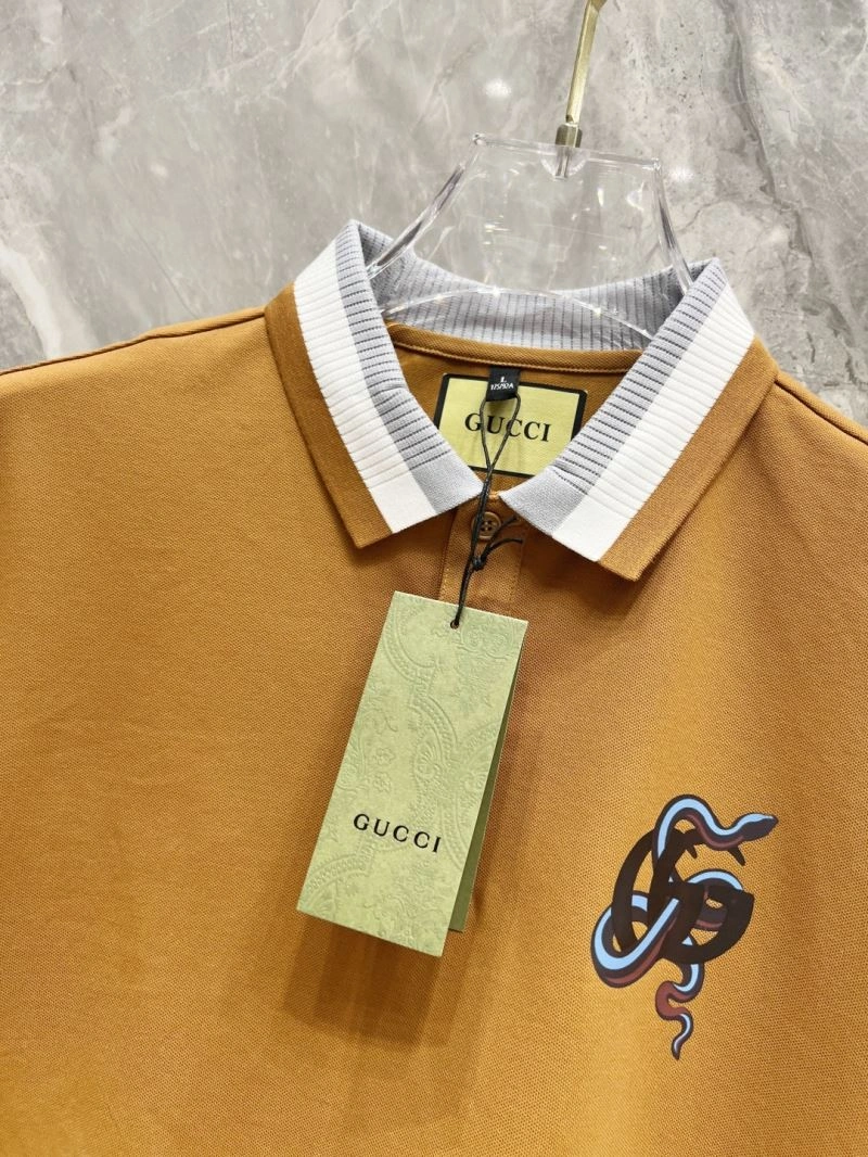 Compact Gucci T-Shirts 126666