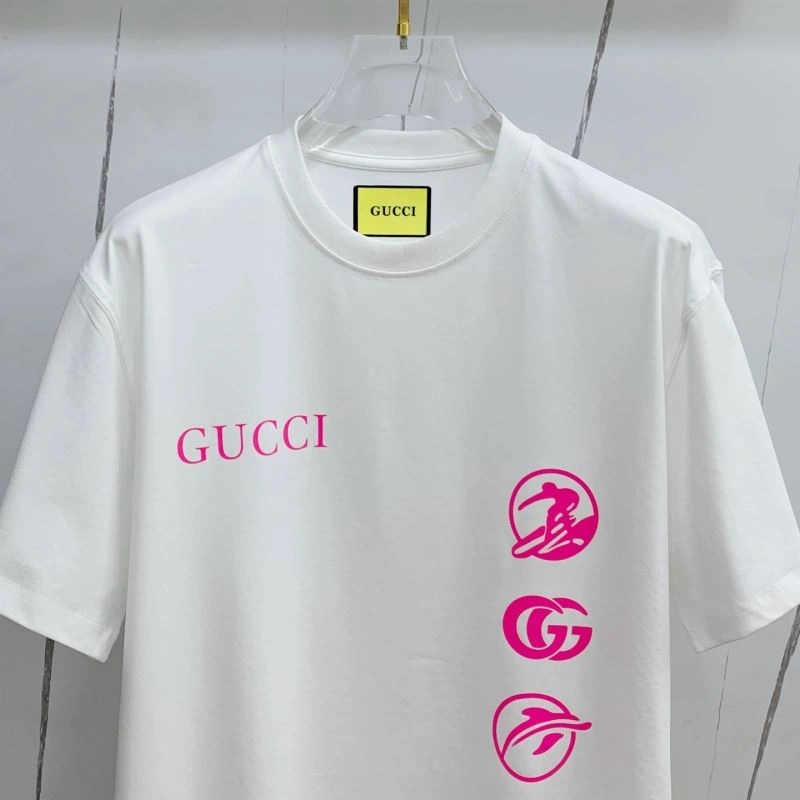 Refined Gucci T-Shirts 126662
