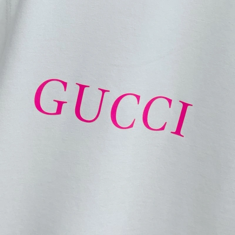 Refined Gucci T-Shirts 126662
