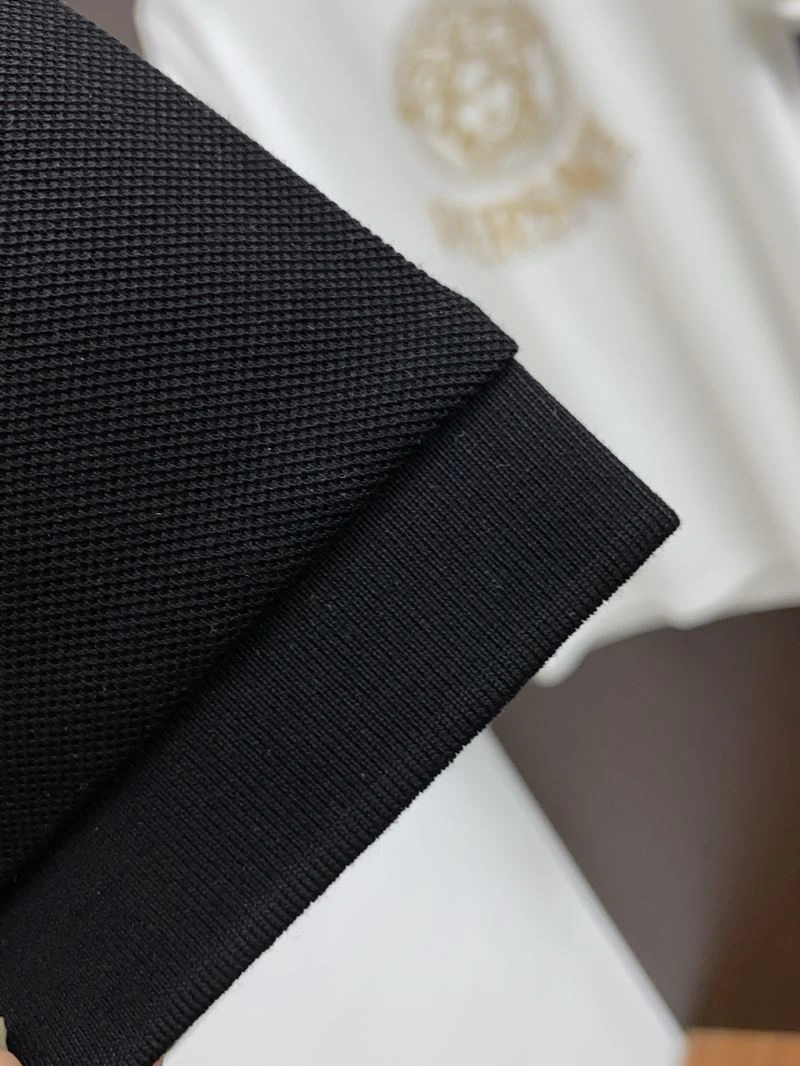 Gucci T-Shirts Practical 126650