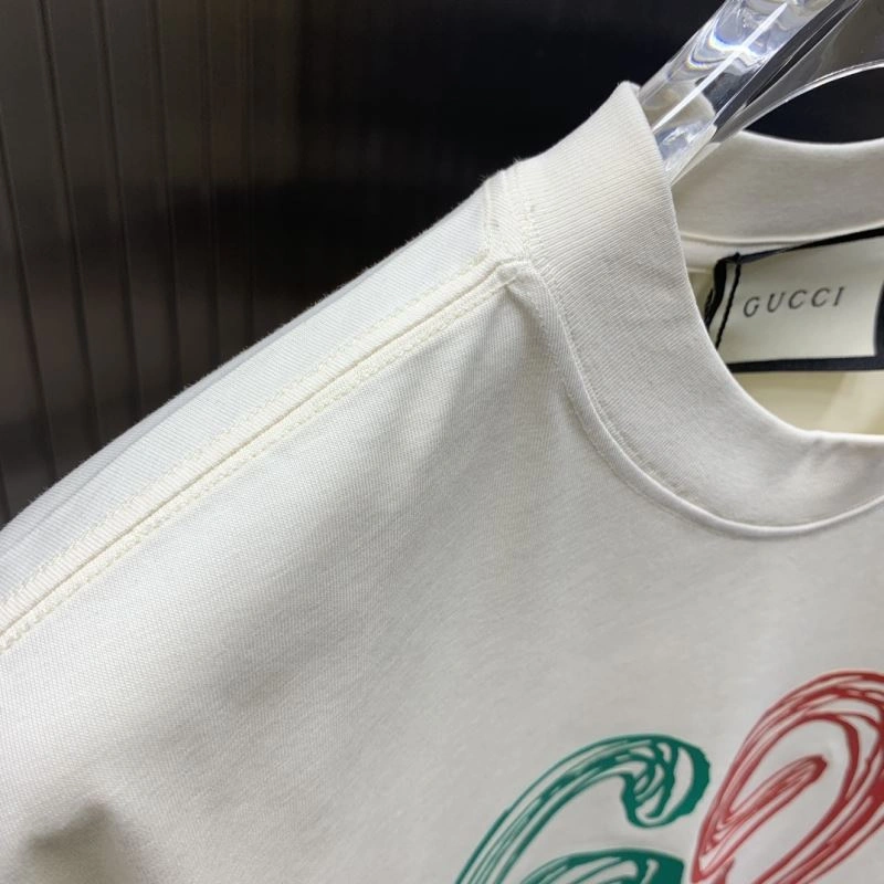Contemporary Gucci T-Shirts 126645