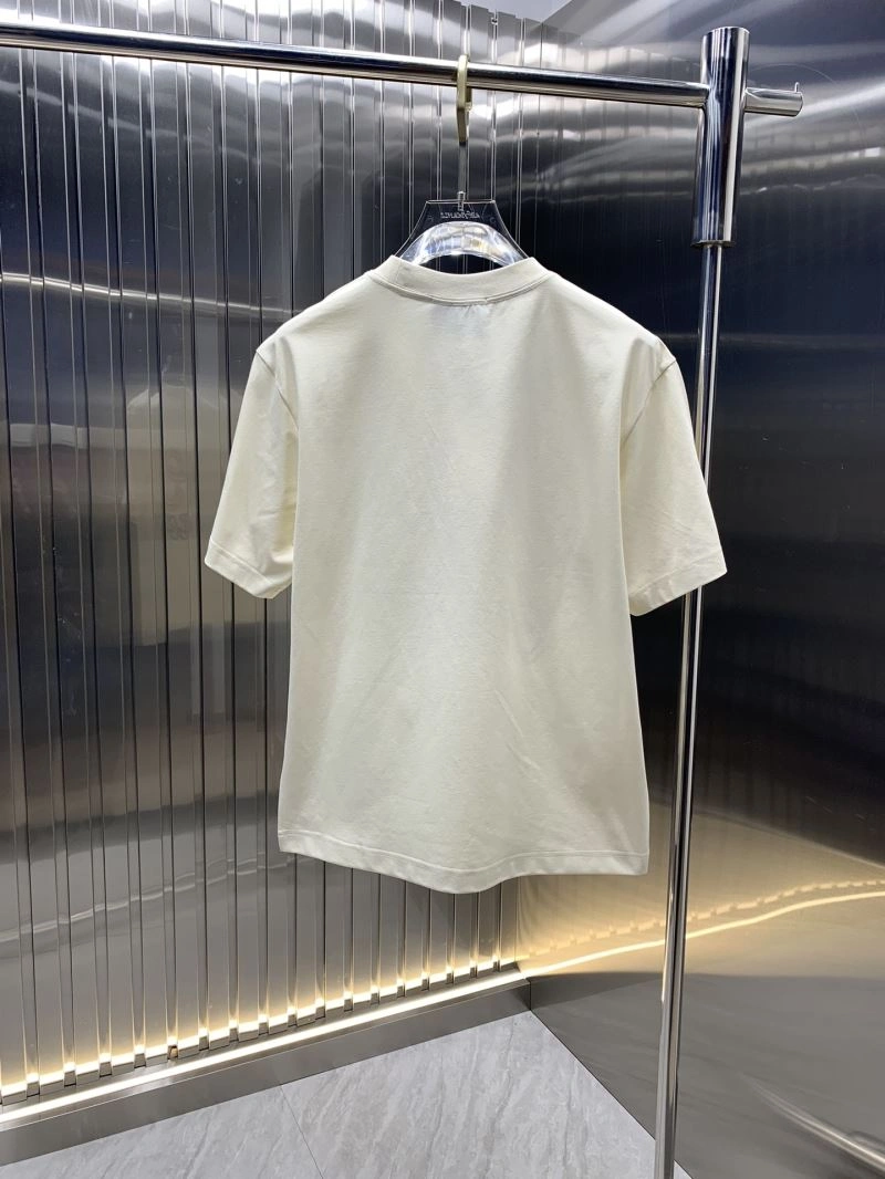 Contemporary Gucci T-Shirts 126645