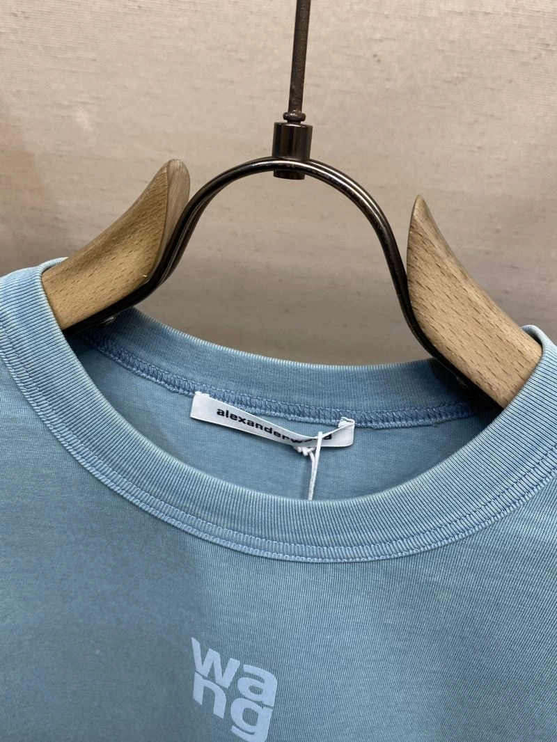 Bold Gucci T-Shirts 126640