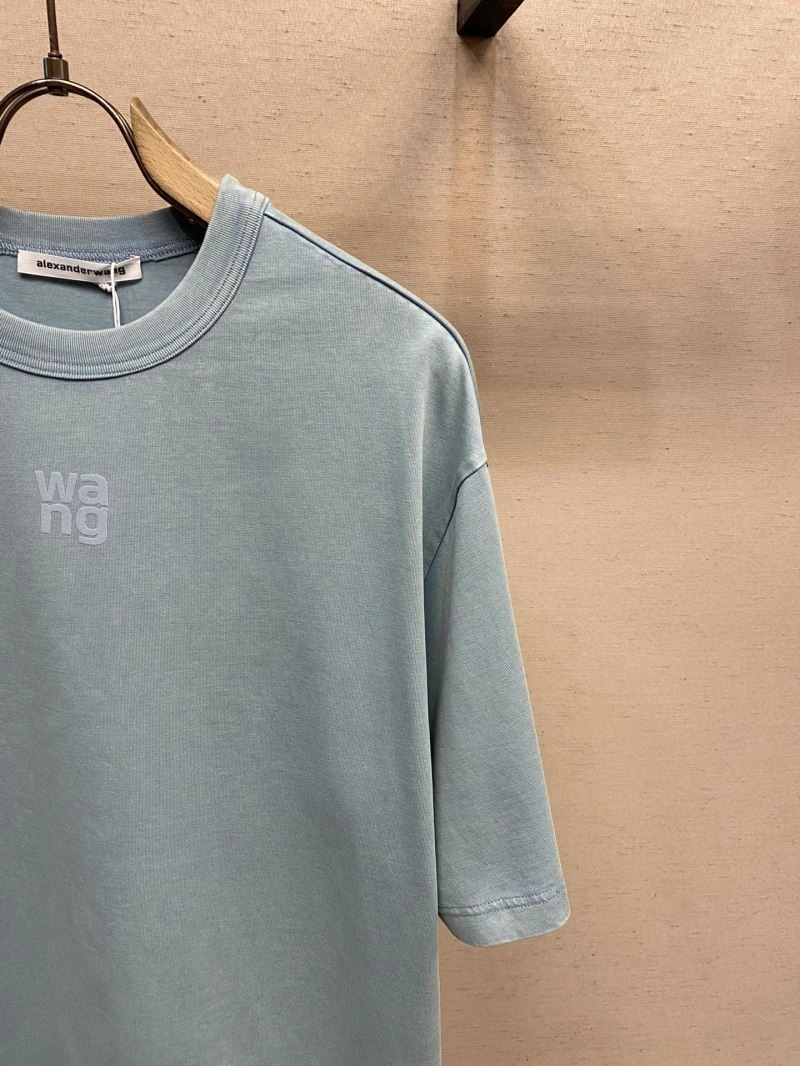 Bold Gucci T-Shirts 126640