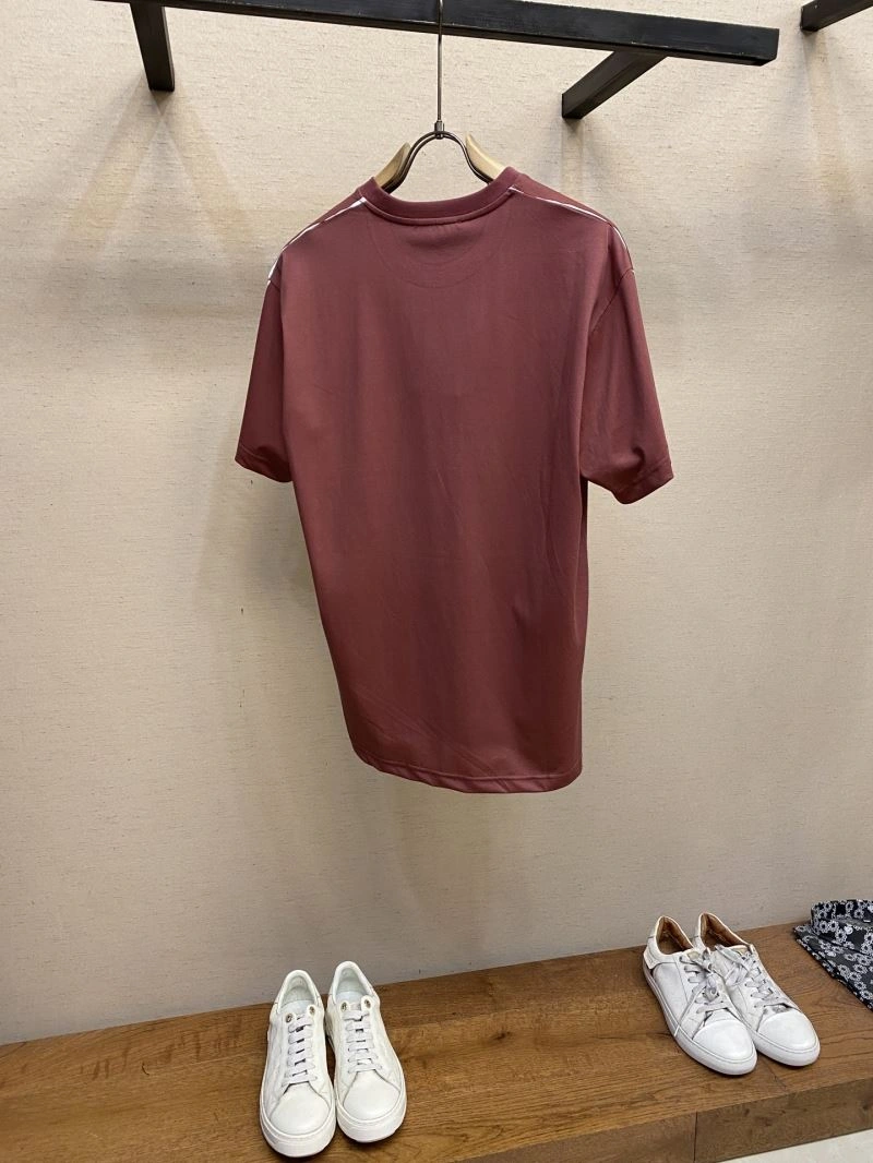Modern Gucci T-Shirts 126644
