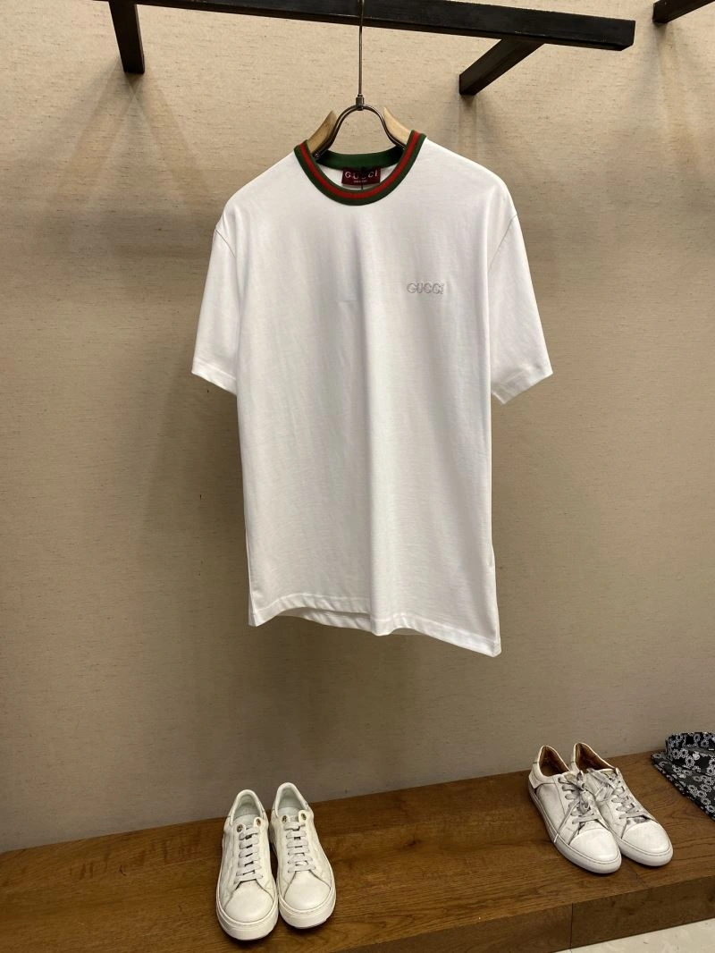Gucci T-Shirts Soft 126632
