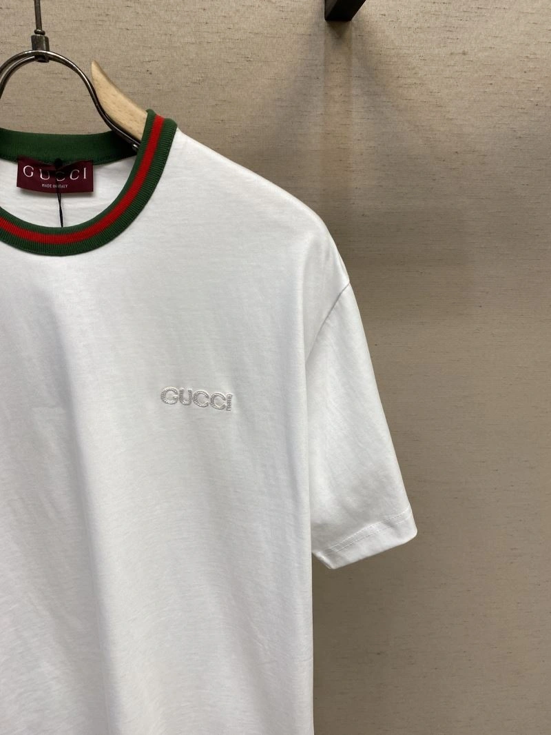 Gucci T-Shirts Soft 126632