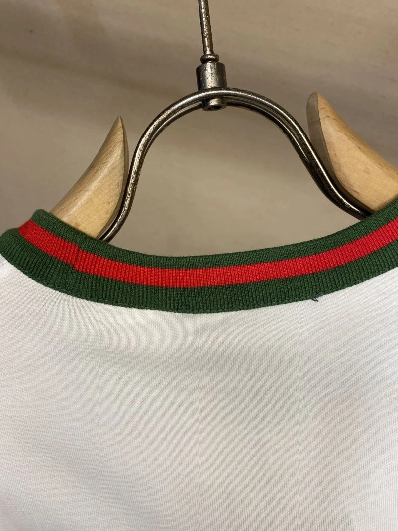 Gucci T-Shirts Soft 126632