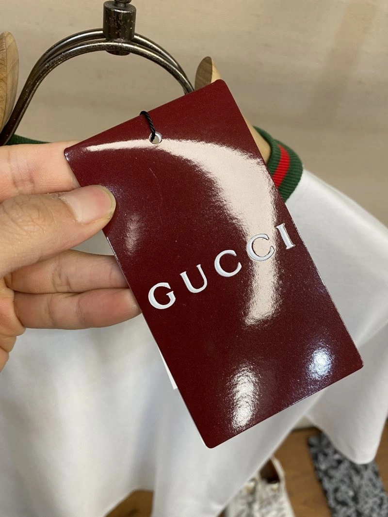 Gucci T-Shirts Soft 126632