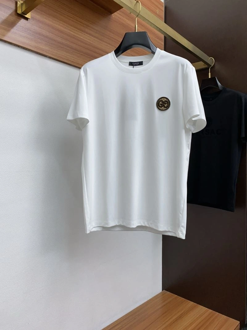 Soft Gucci T-Shirts 126638