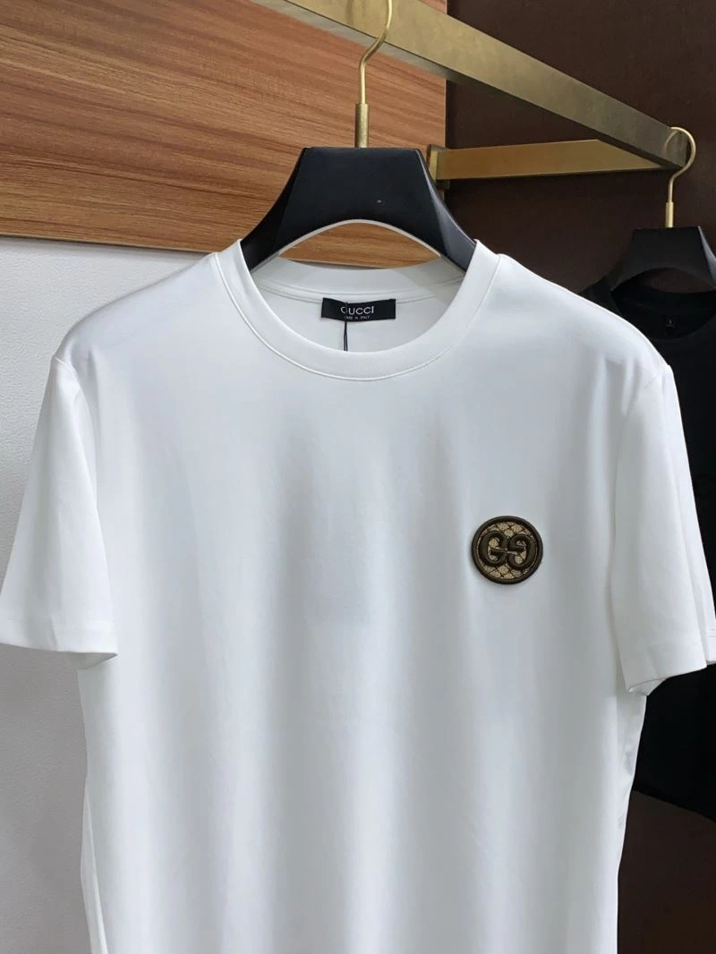Soft Gucci T-Shirts 126638