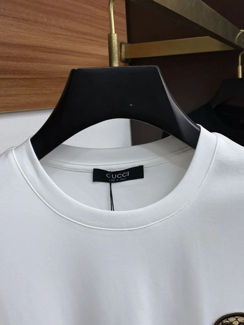 Soft Gucci T-Shirts 126638