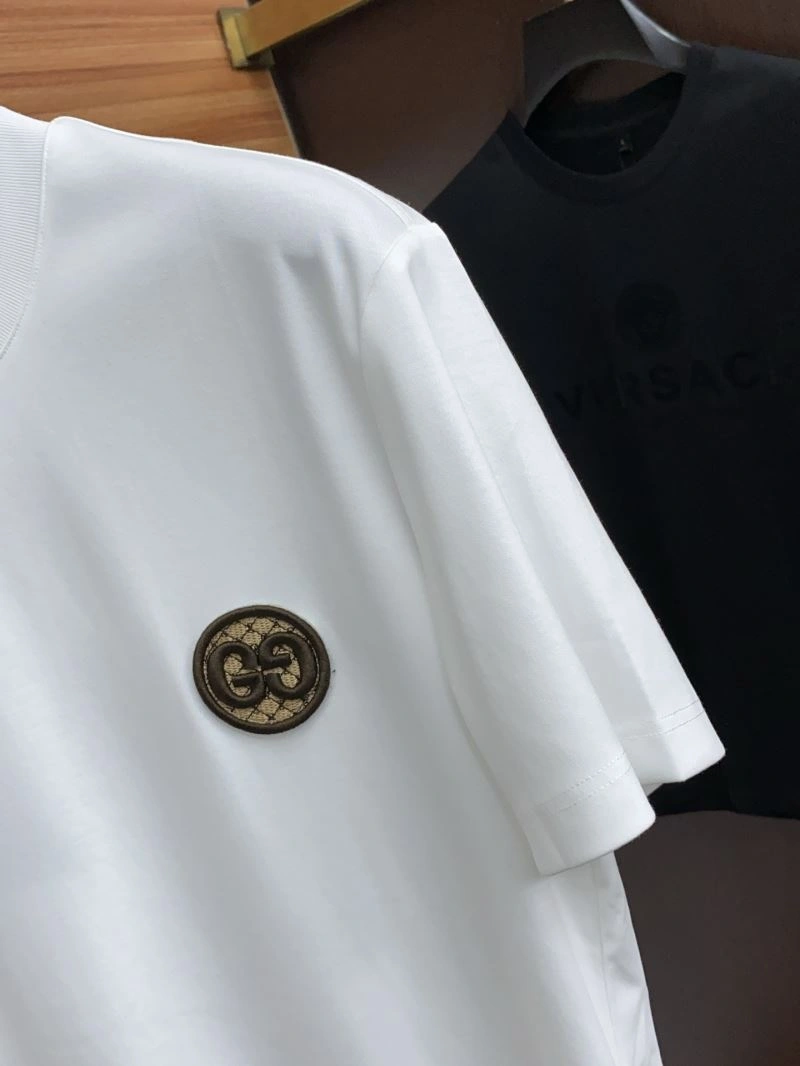 Soft Gucci T-Shirts 126638