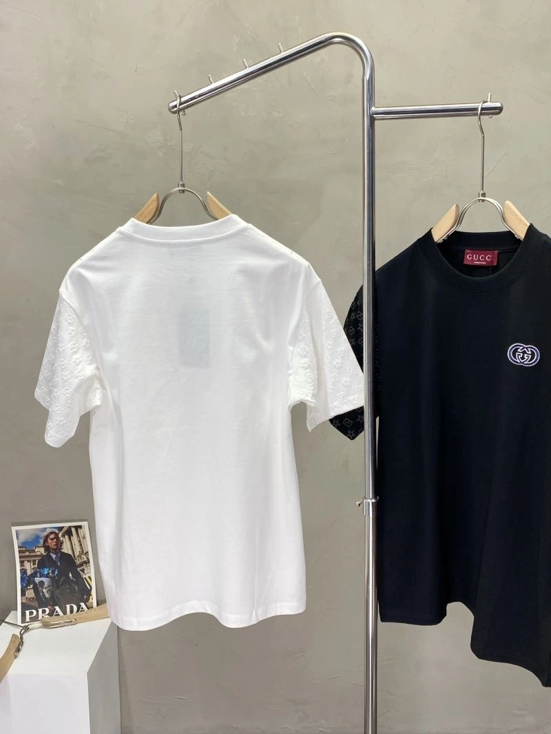 RelaxedFit Gucci T-Shirts 126625