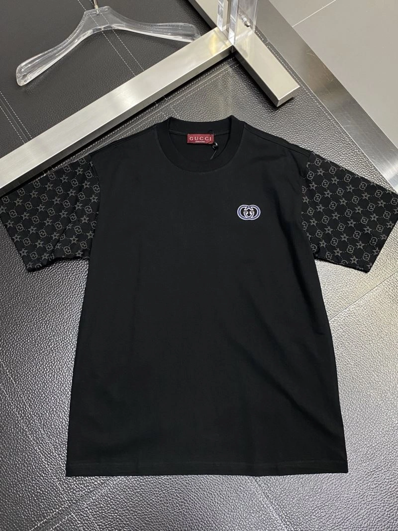 RelaxedFit Gucci T-Shirts 126625