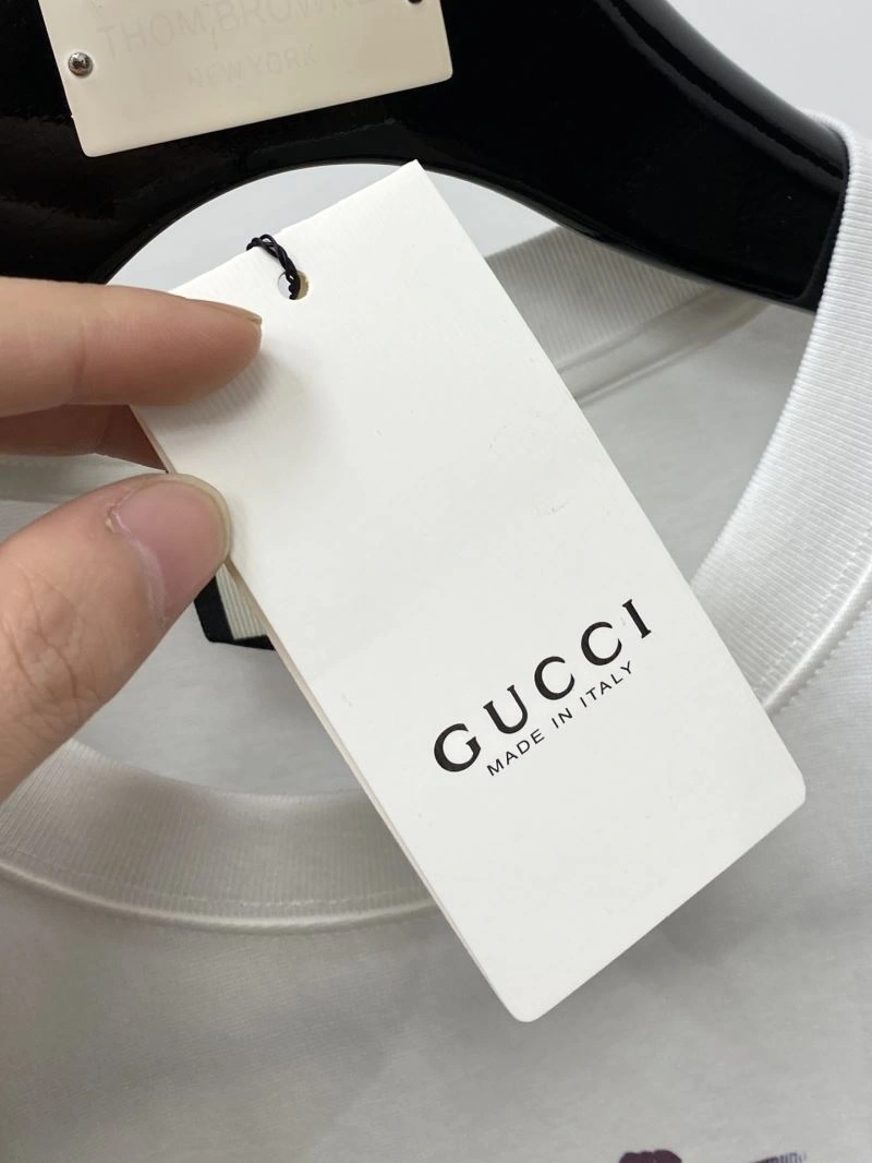 WellDesigned Gucci T-Shirts 126620
