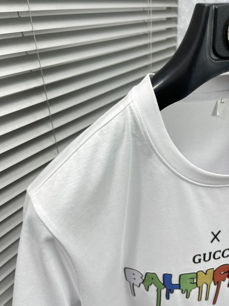 Effortless Gucci T-Shirts 126623
