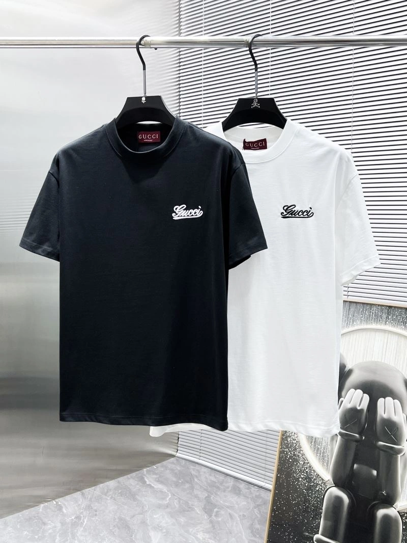 Sleek Gucci T-Shirts 126588