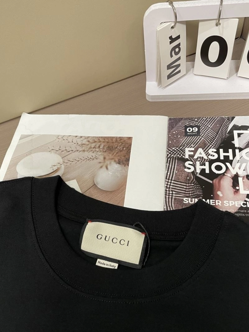 Gucci T-Shirts Fashionable 126600