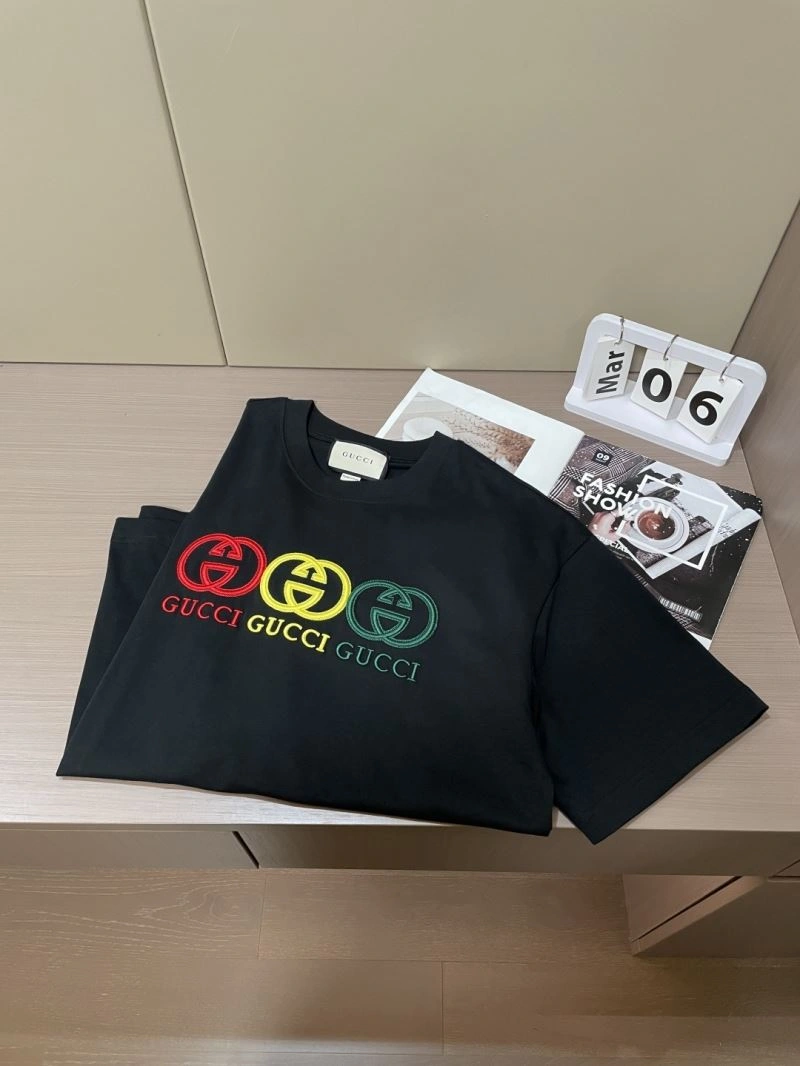 Gucci T-Shirts Fashionable 126600