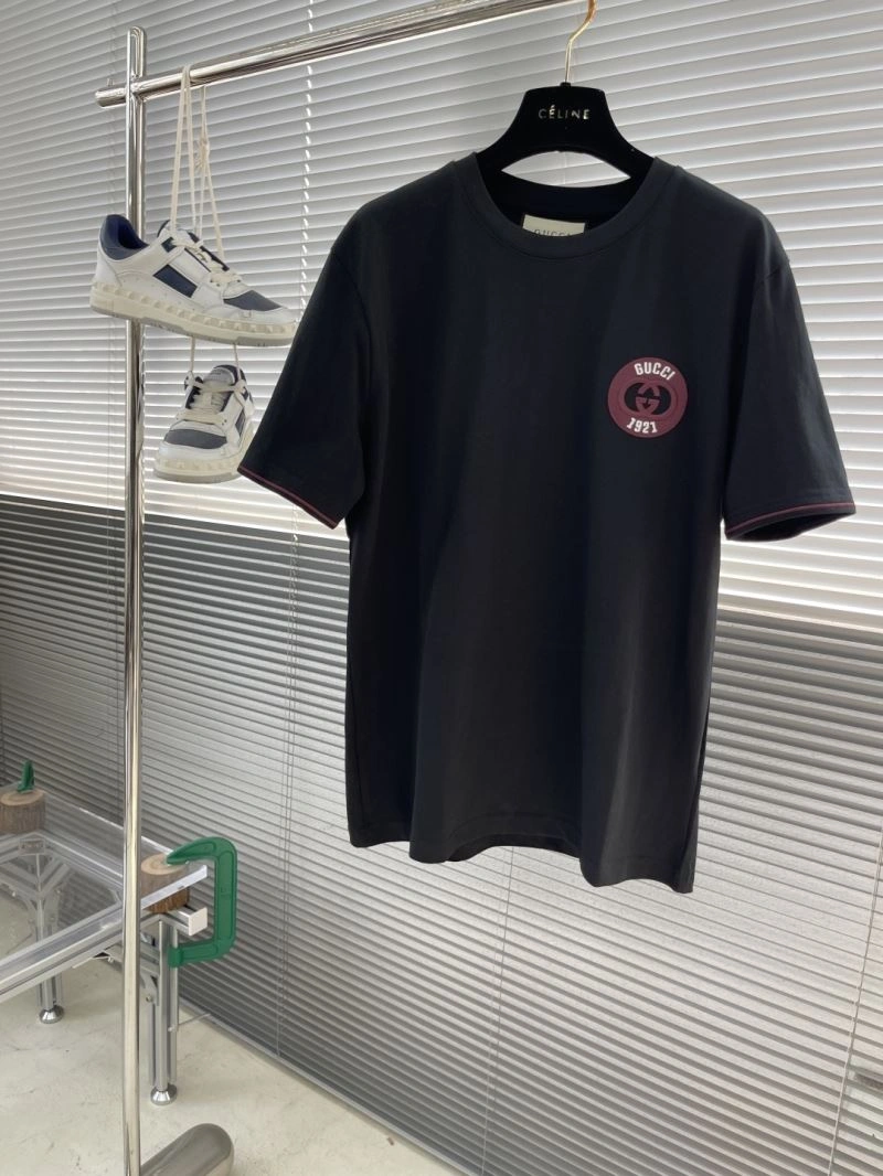 Gucci T-Shirts FashionForward 126585