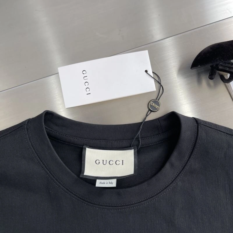 Gucci T-Shirts FashionForward 126585