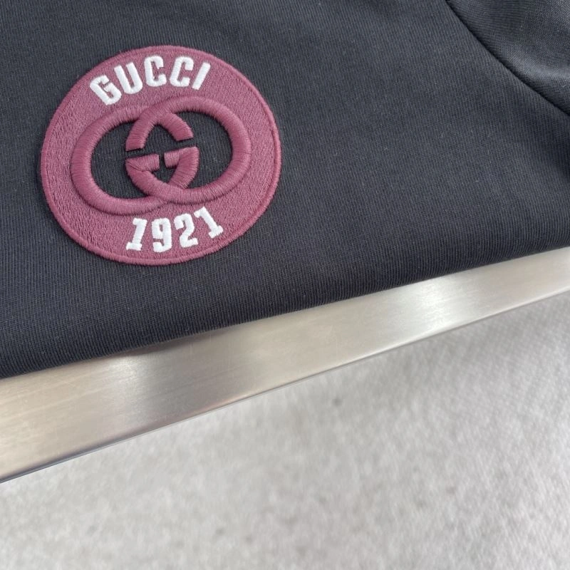 Gucci T-Shirts FashionForward 126585