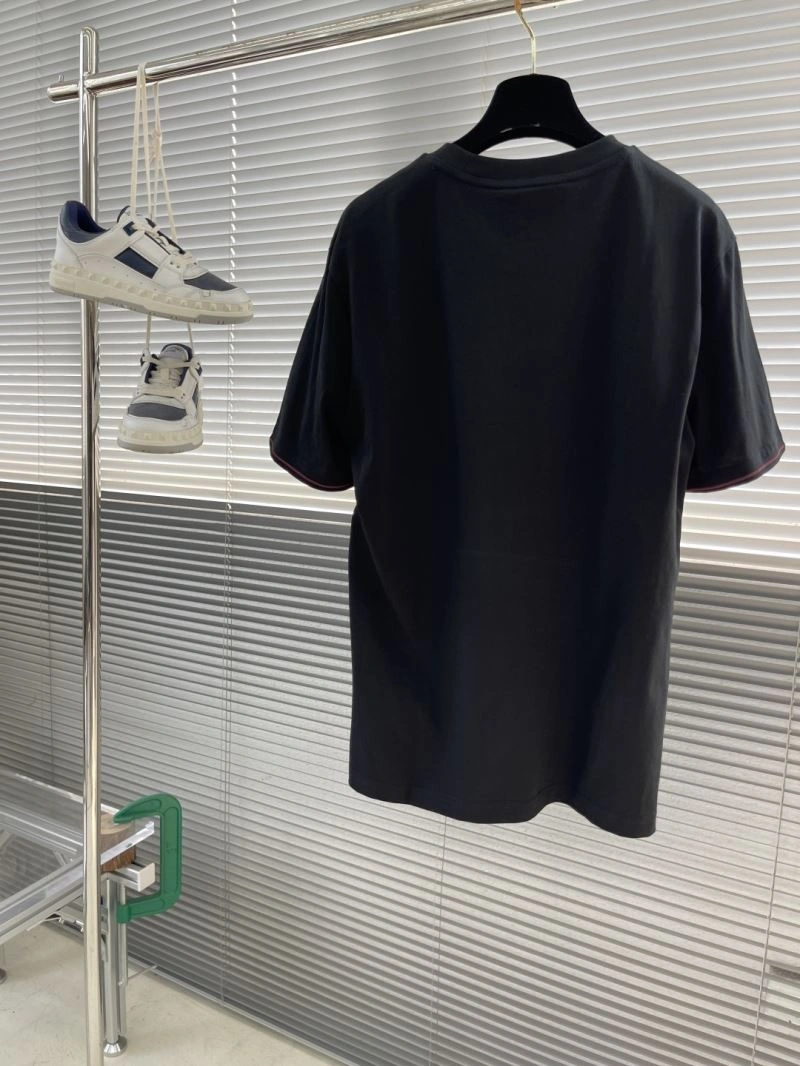 Gucci T-Shirts FashionForward 126585
