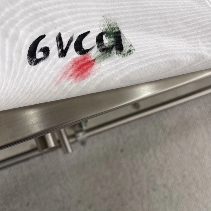 Lightweight Gucci T-Shirts 126605