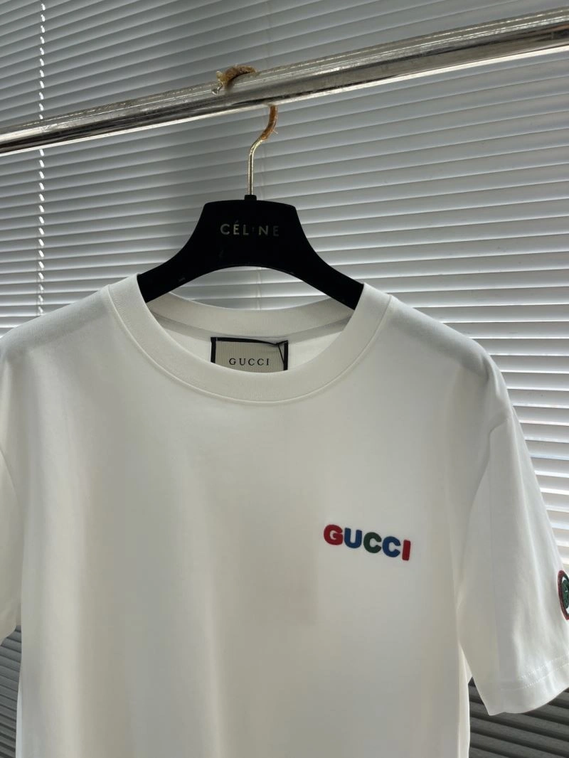 Gucci T-Shirts Durable 126582