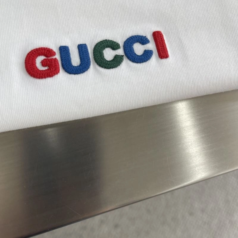 Gucci T-Shirts Durable 126582