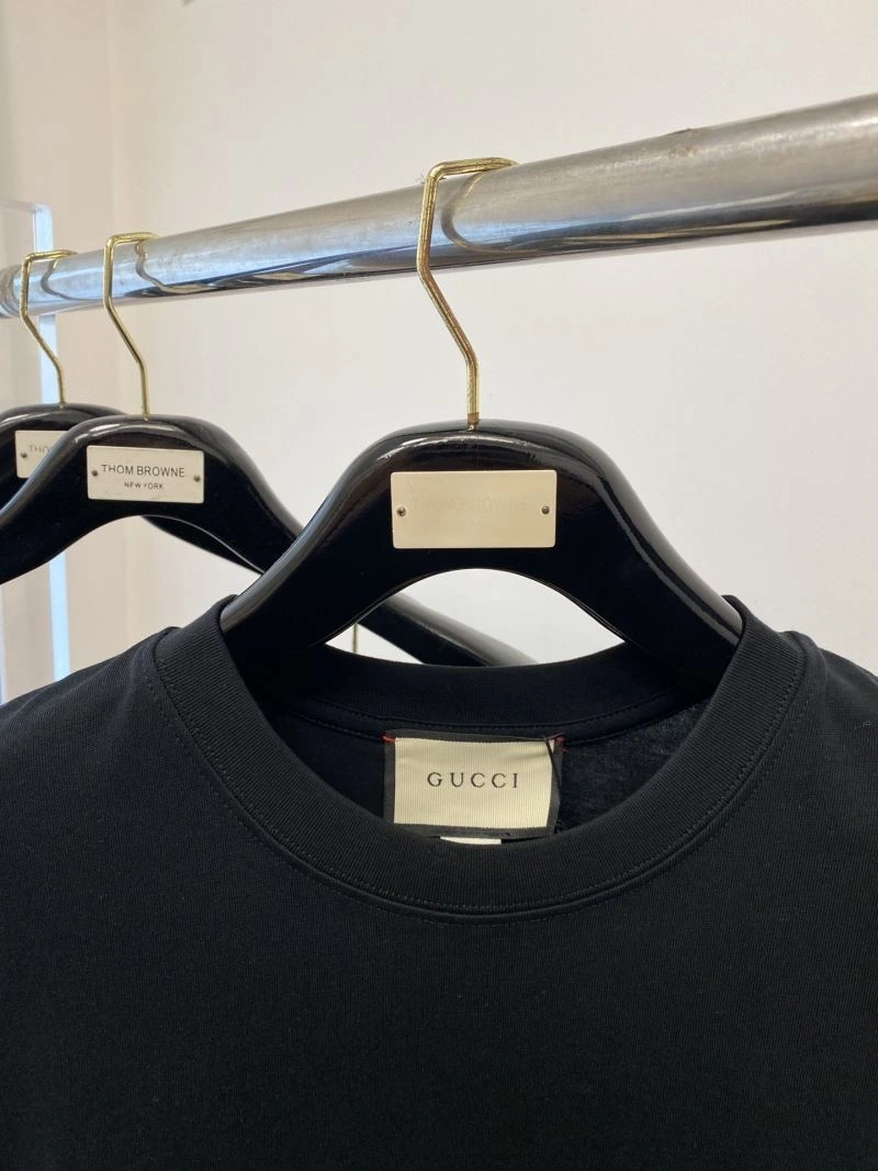 Fashionable Gucci T-Shirts 126590