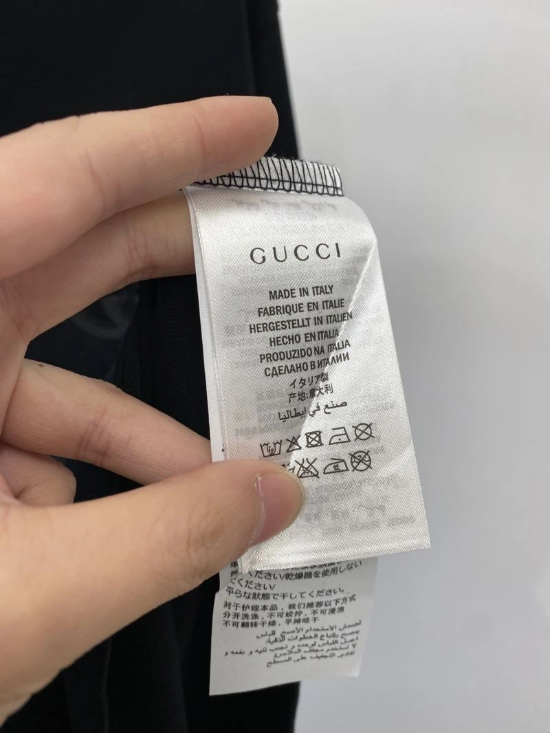 Gucci T-Shirts Trendsetting 126578