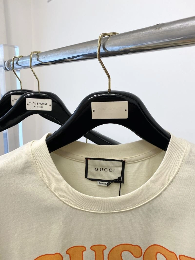 Gucci T-Shirts Resilient 126580
