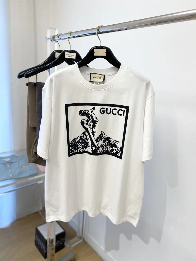 Gucci T-Shirts TechFriendly 126577