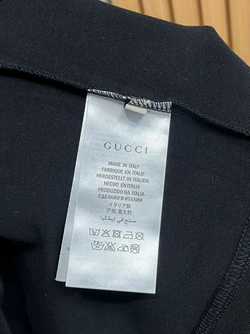 Gucci T-Shirts Vibrant 126572