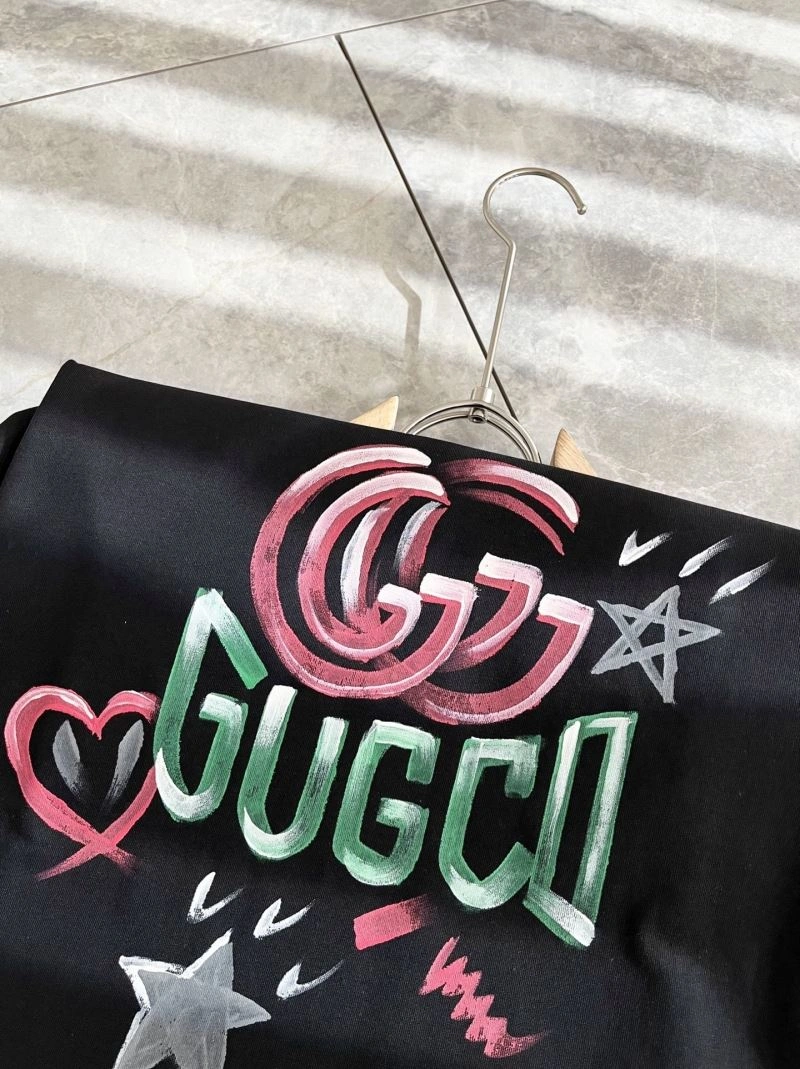 FashionForward Gucci T-Shirts 126549