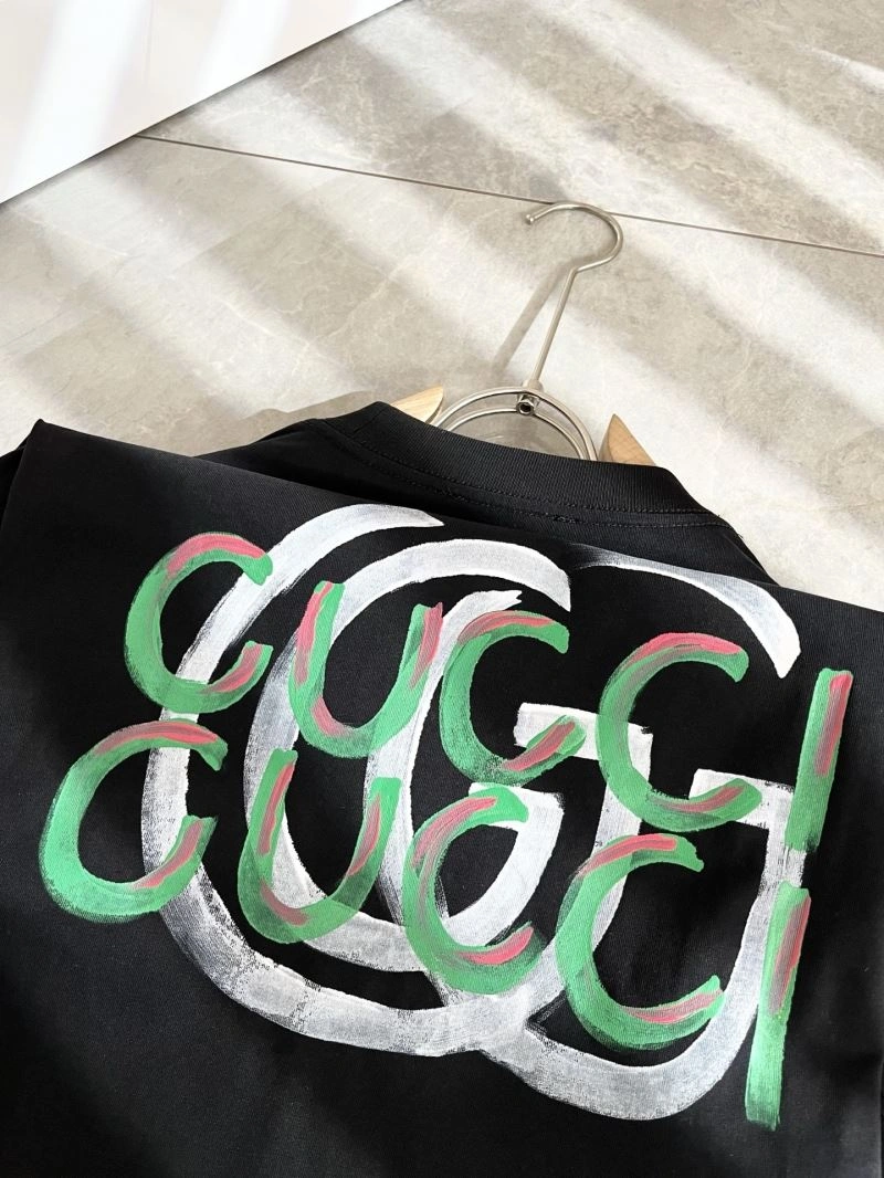 FashionForward Gucci T-Shirts 126549