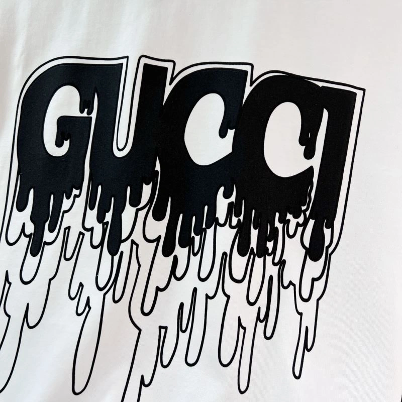 Packable Gucci T-Shirts 126553