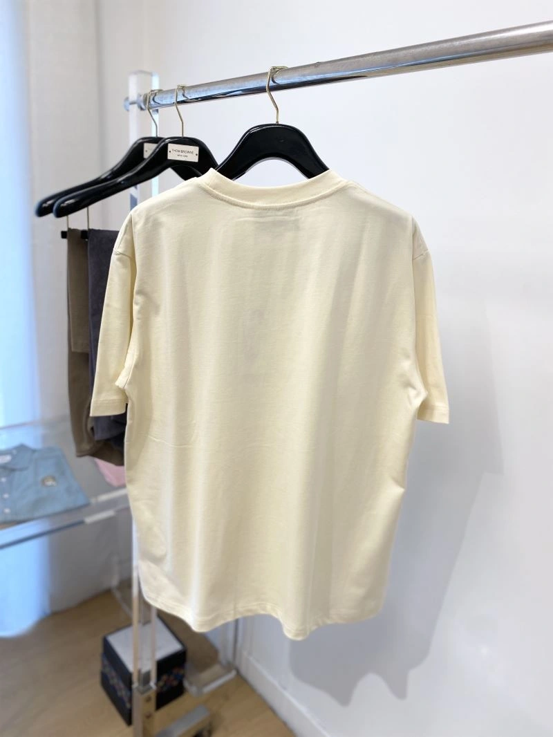 Contemporary Gucci T-Shirts 126543