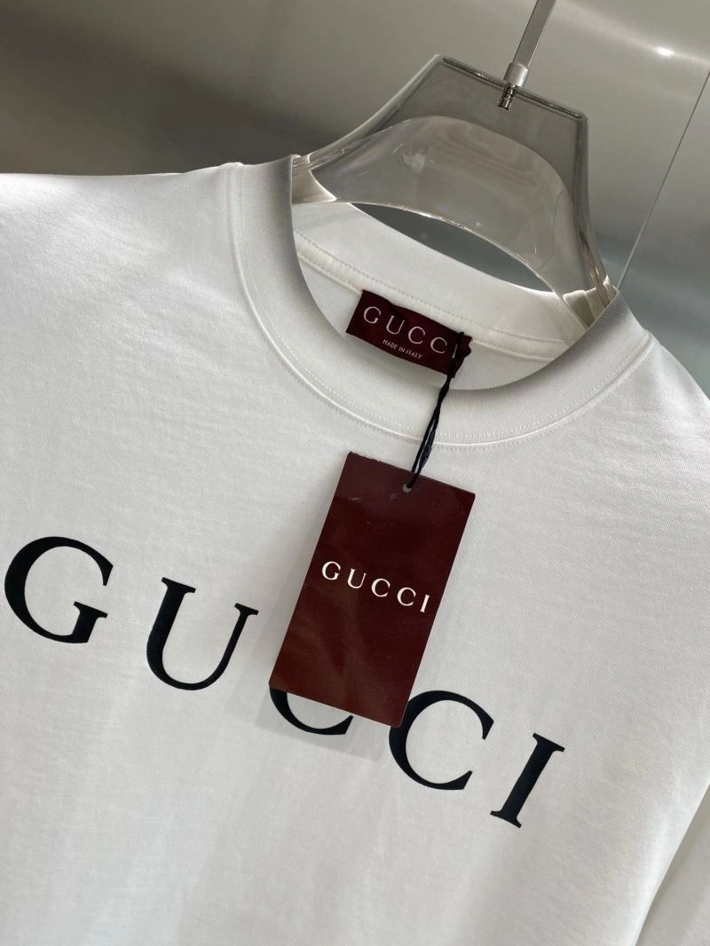 Gucci T-Shirts Sustainable 126562