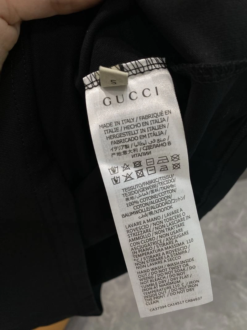 Gucci T-Shirts Durable 126558