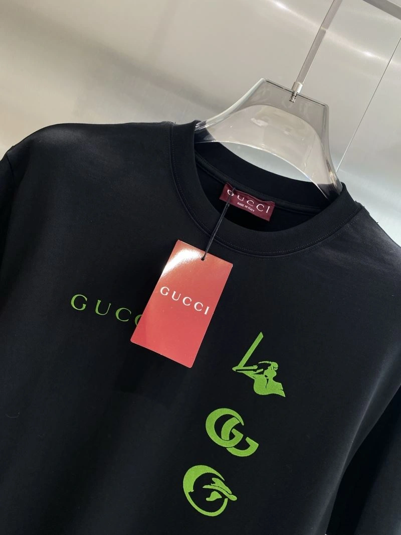 Gucci T-Shirts Thermal 126541