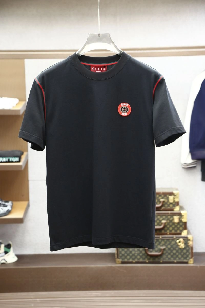 Gucci T-Shirts Durable 126559