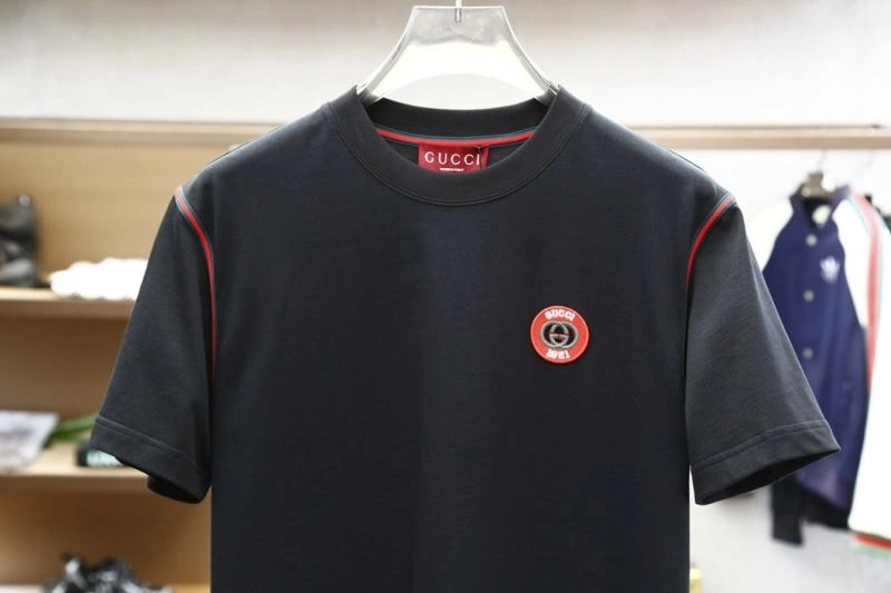 Gucci T-Shirts Durable 126559