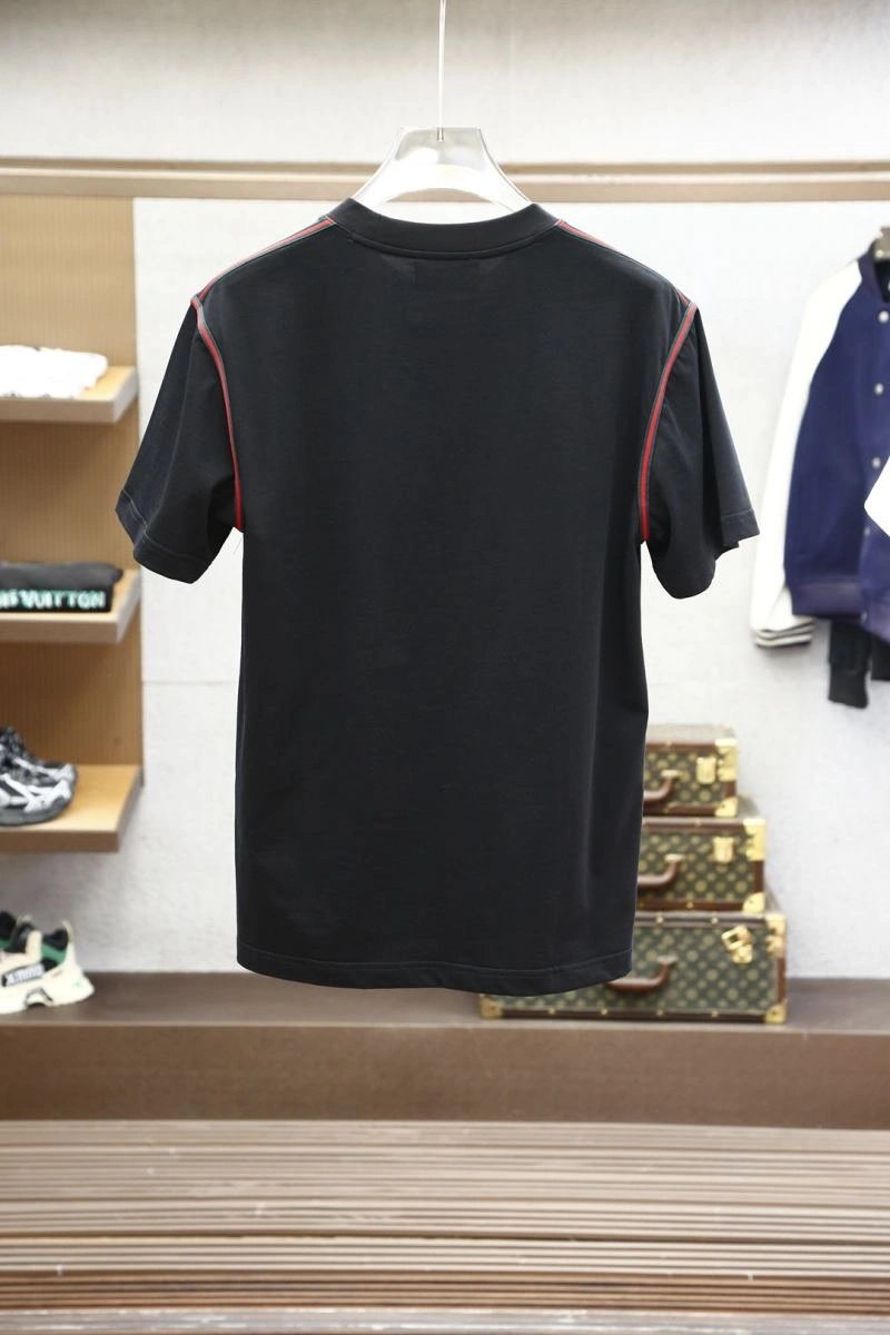Gucci T-Shirts Durable 126559